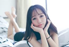 小清新手机壁纸 - 少女床上私房照14P-缙哥哥